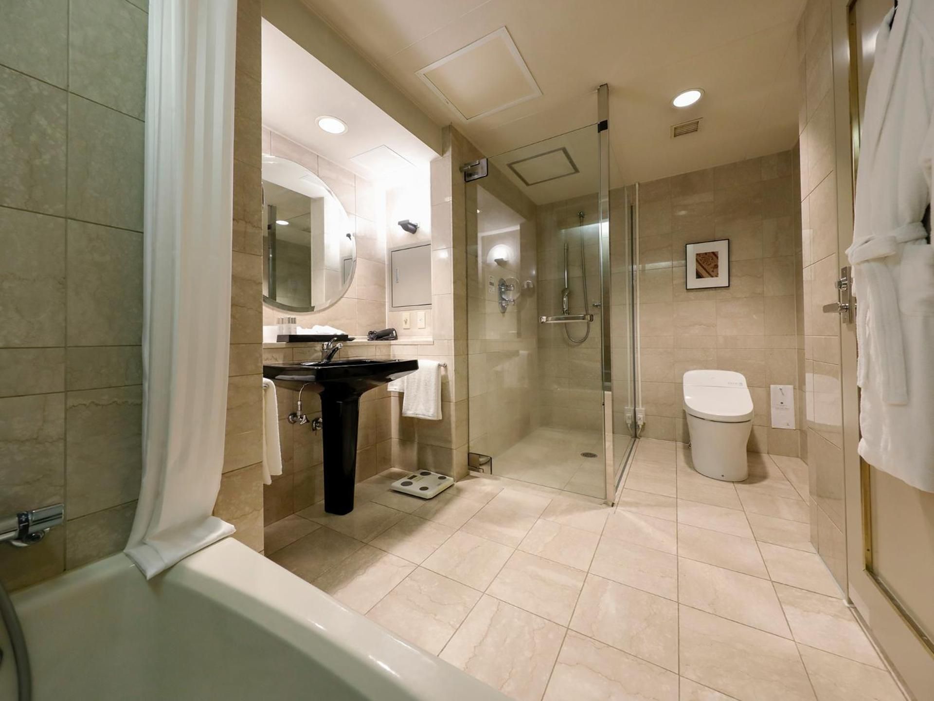 Premier Suite Twin Room - Non Smoking