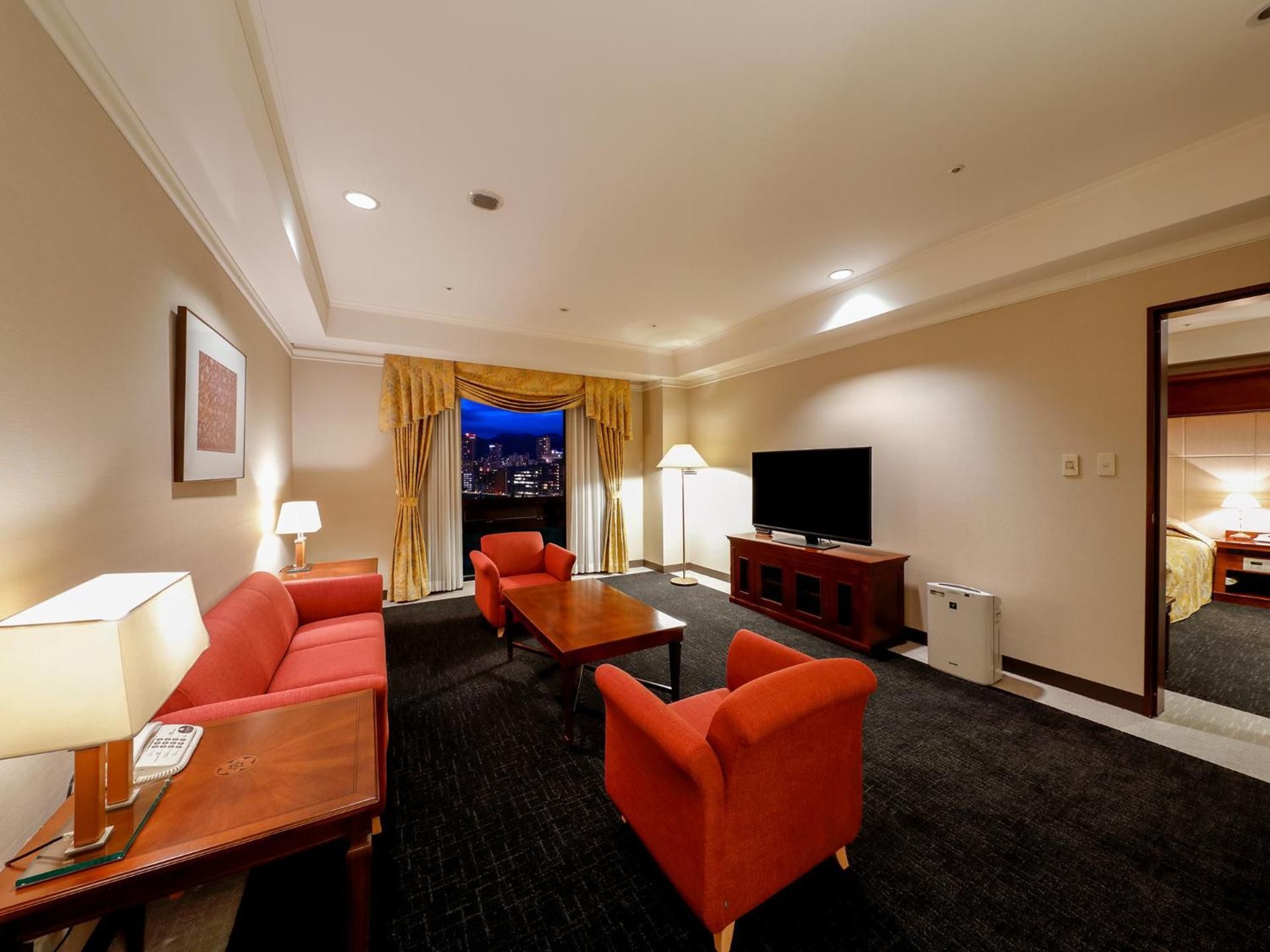 Premier Suite Twin Room - Non Smoking