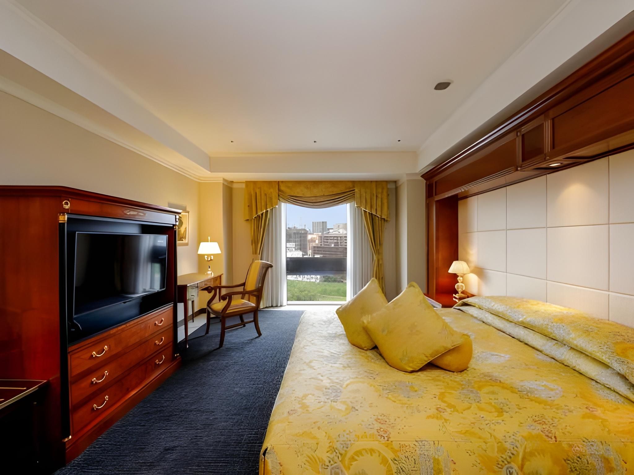 Premier Suite Double Room - Non-Smoking