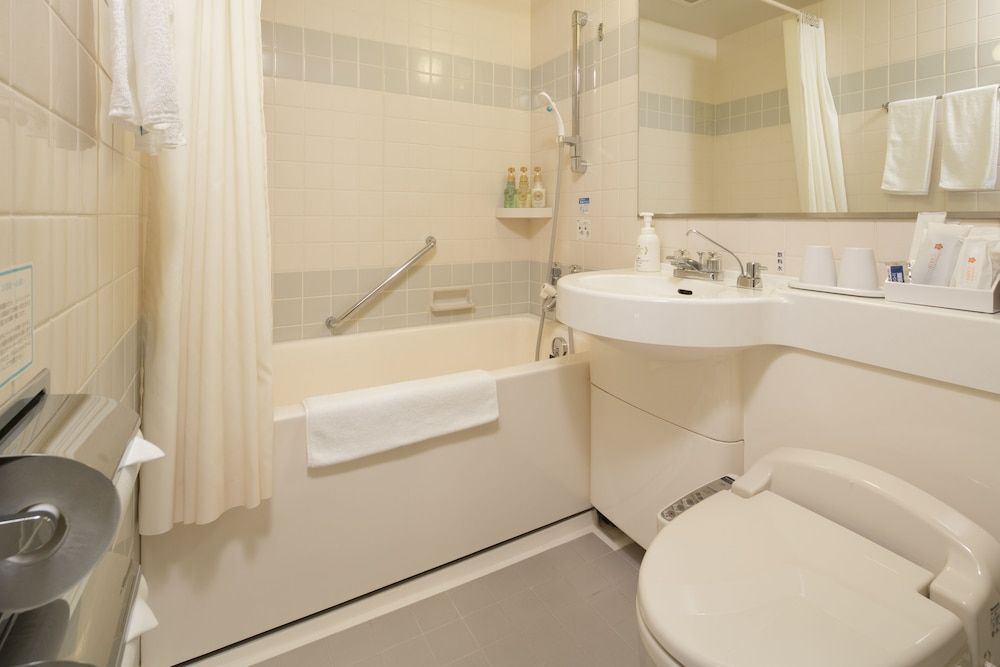 Premier Hotel Cabin Obihiro Twin Room, Non Smoking (Single Use) 4