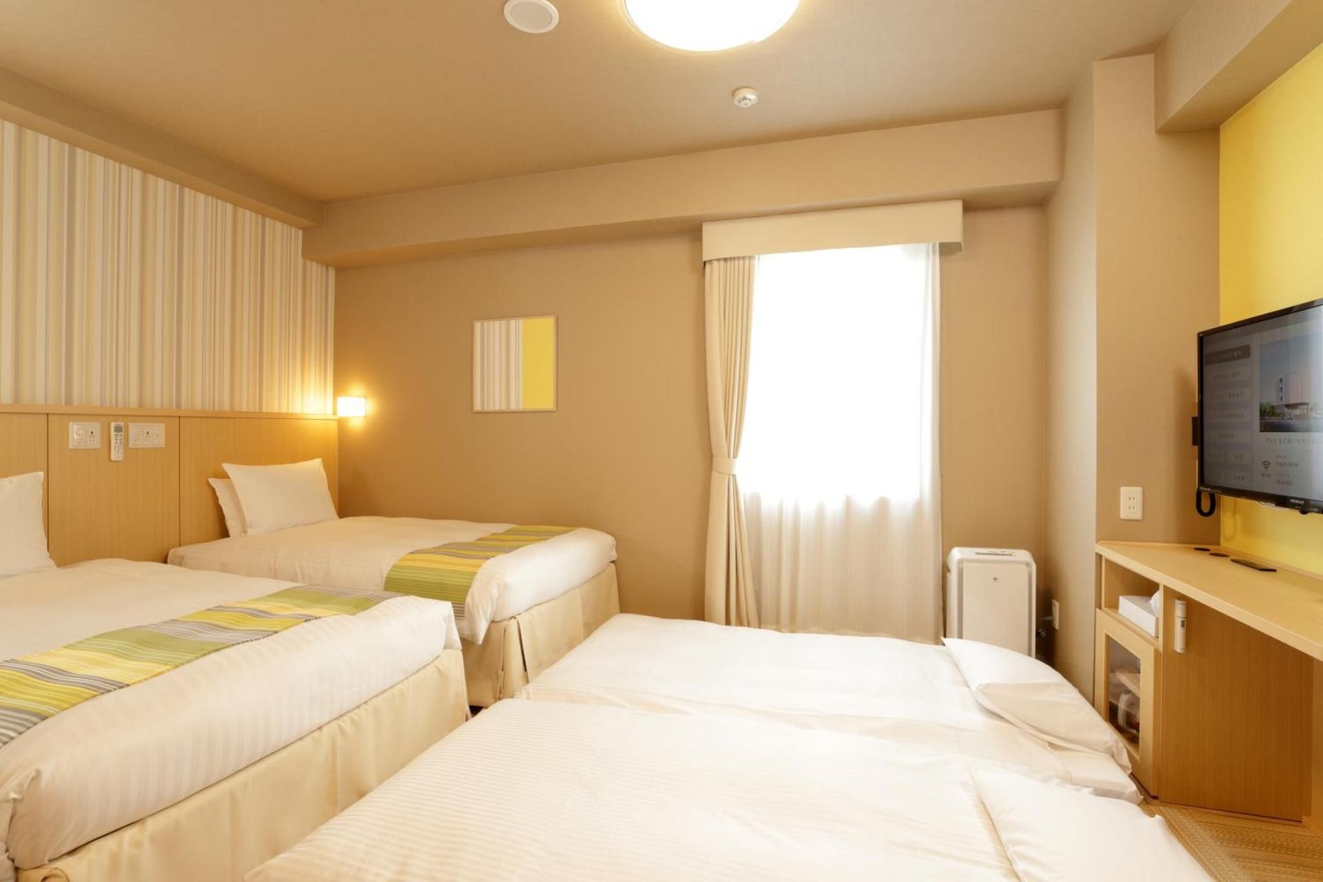Twin Room with 2 Futons - Minimum 2 Night Stay - Eco Plan(No Daily Cleaning)
