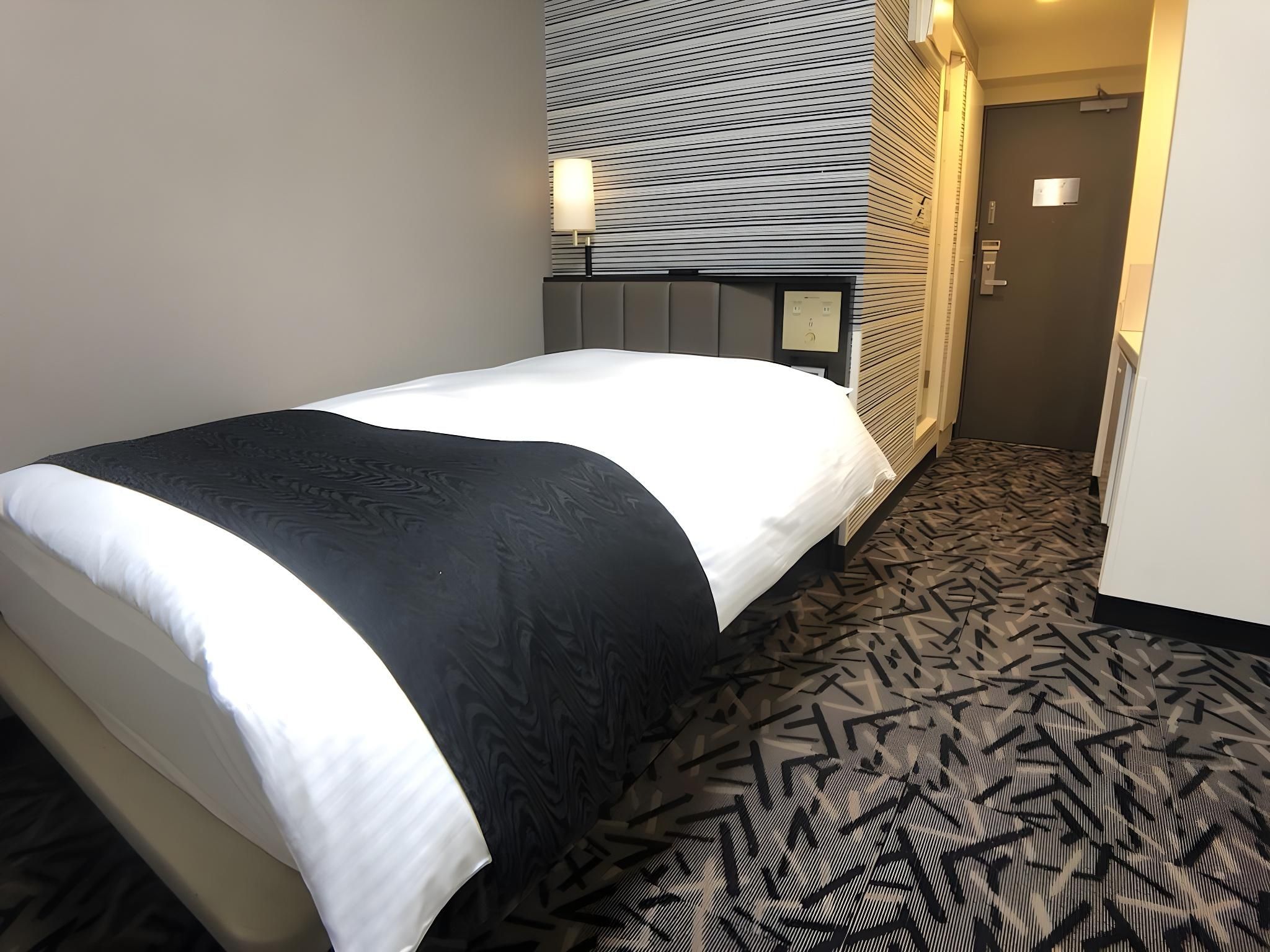 Single Room - Non-Smoking
