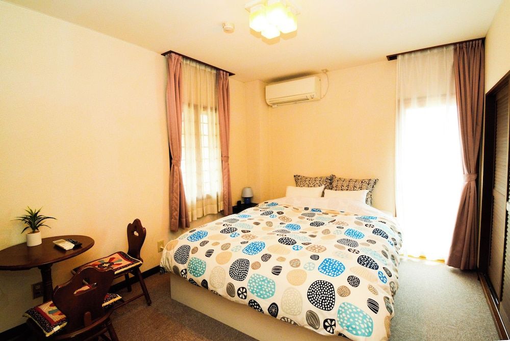 Queen Double Room