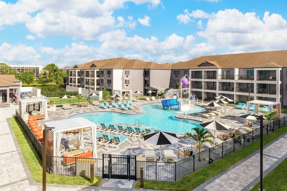 undefined Courtyard by Marriott Lake Buena Vista at Vista Centre 3