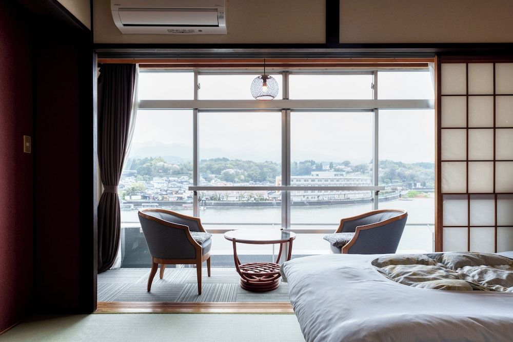 [River View]Moderate Japanese Style Room 10 tatami mats (38sqm/ 2 Semi-Double Beds)