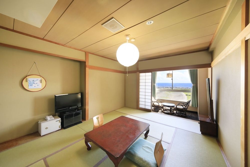 [Non-Smoking] Japanese Style Room Ocean View (17 sqm)