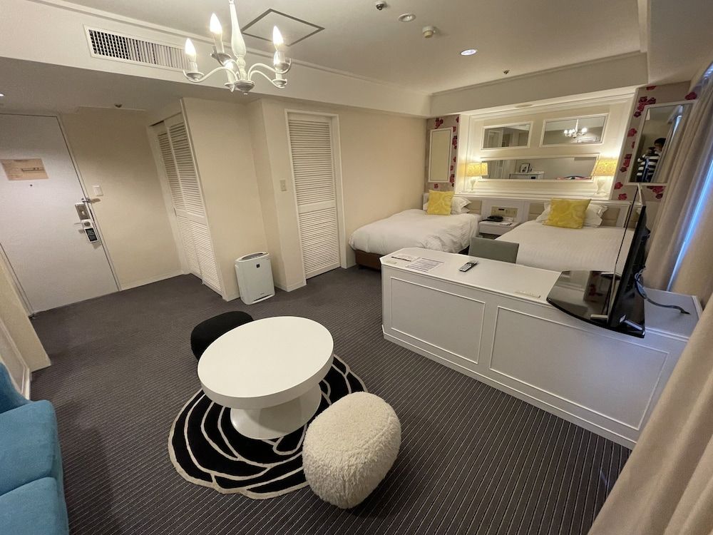 Family Twin Room