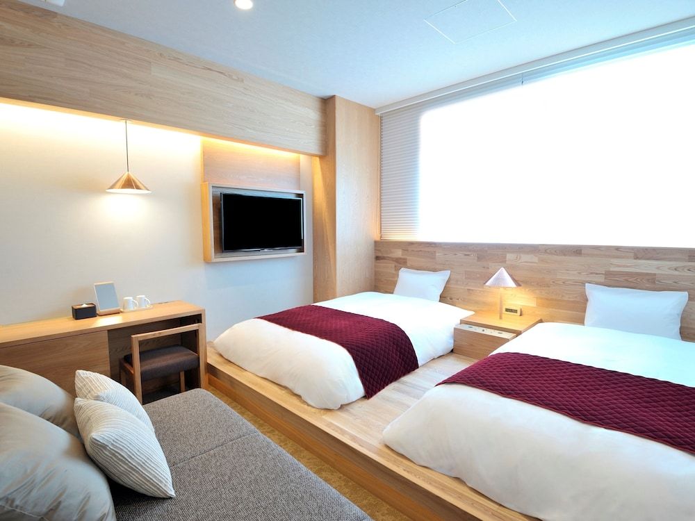 undefined hotel androoms Osaka Hommachi 4