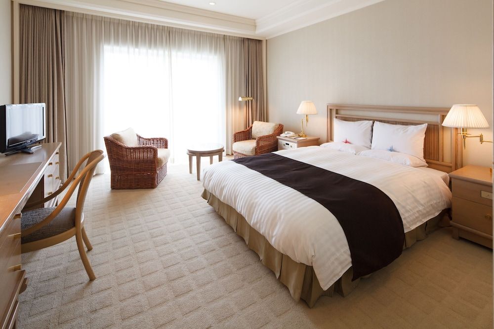Standard Double Room, Smoking