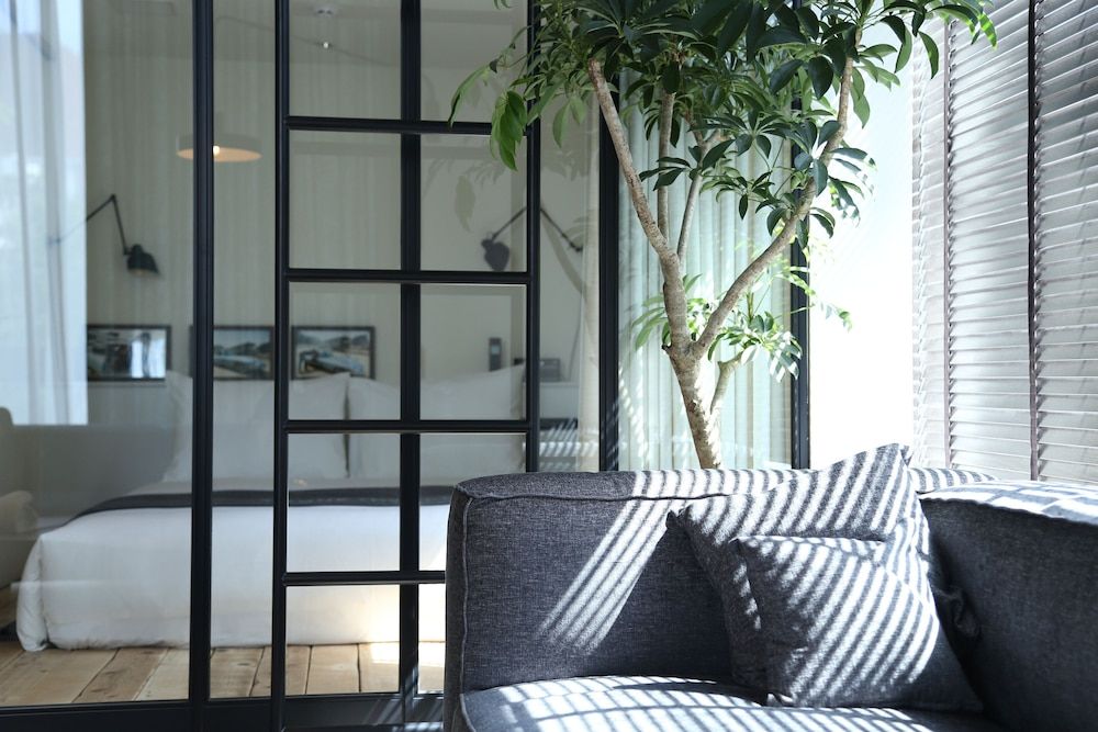 TRUNK (HOTEL) CAT STREET Living Suite (55 sqm) Non Smoking 6