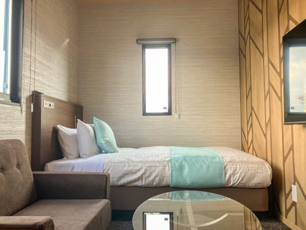 Room, Non Smoking (Trailer Room)