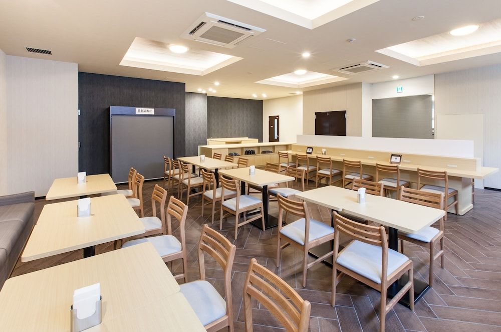 undefined Y’s Hotel Shin - Osaka 9