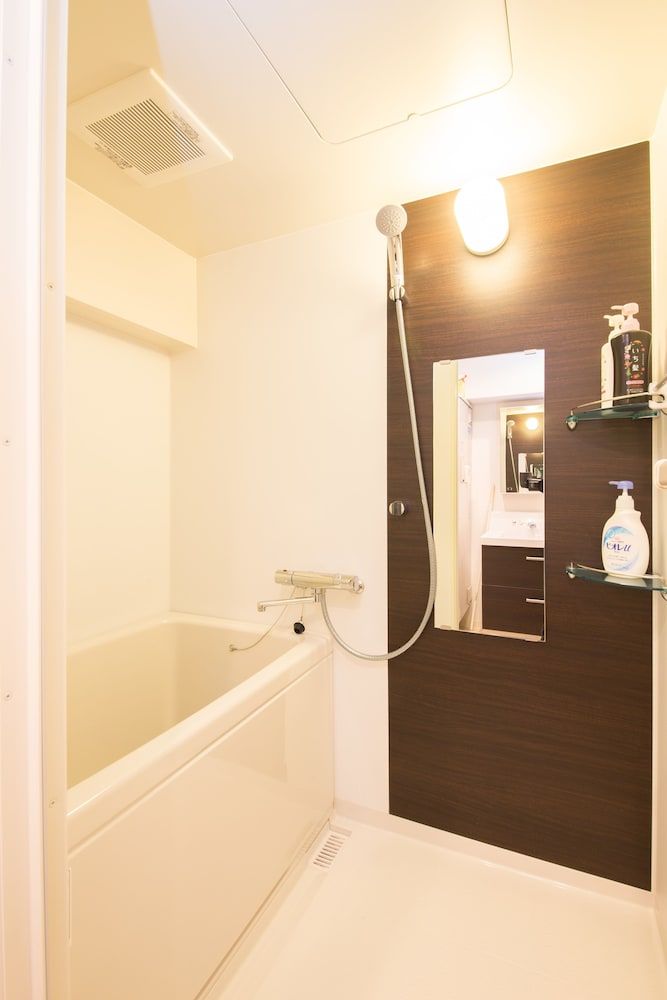 undefined Apartment Clover Ootemae 6