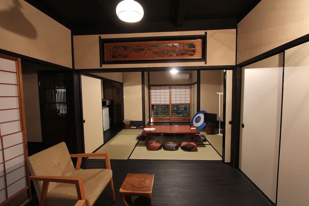 undefined Brian Machiya Inn 8