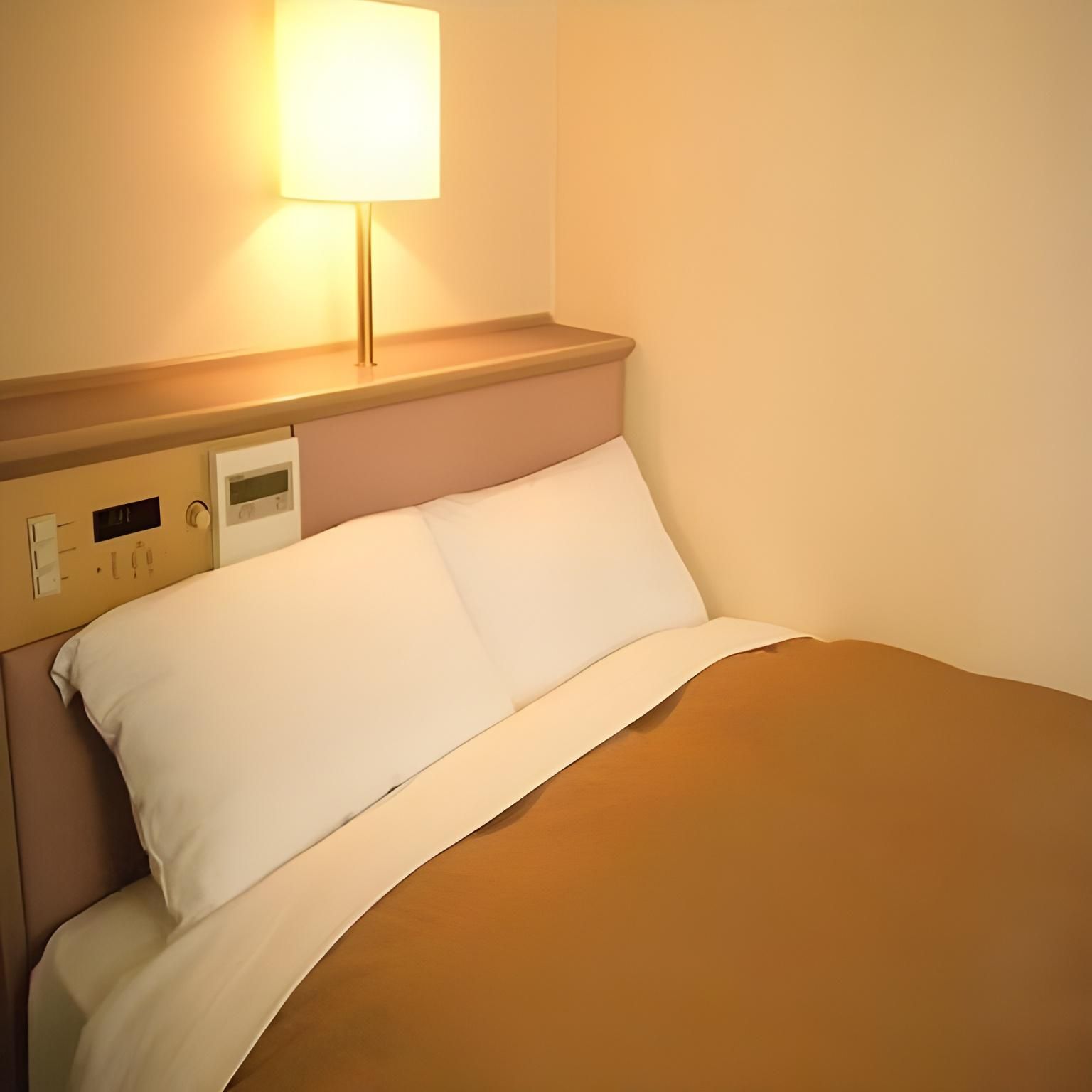 [Semi-double] 115 cm wide bed [Economy] [Single room] [Smoking]