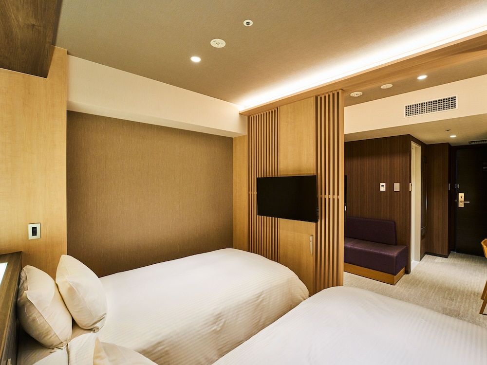 Twin Room with Low Bed