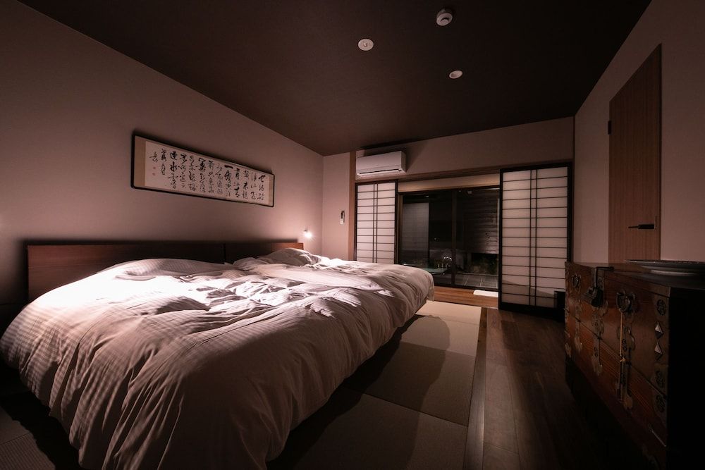 Japanese Suite 72 square meters with open-air bath