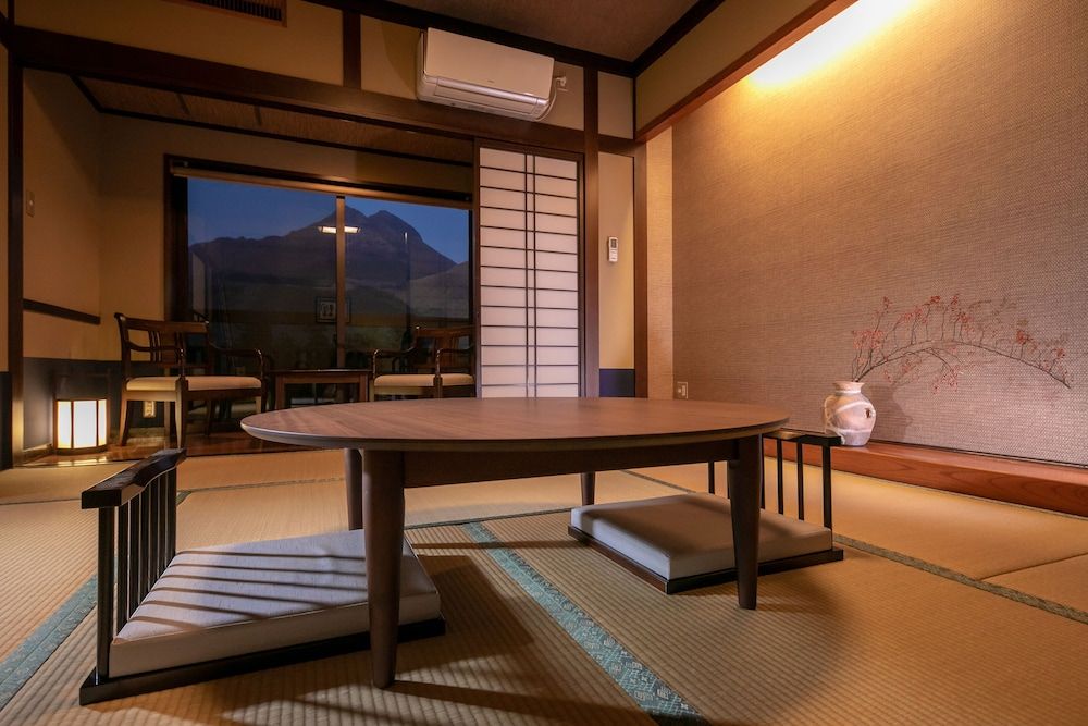 Room, Mountain View