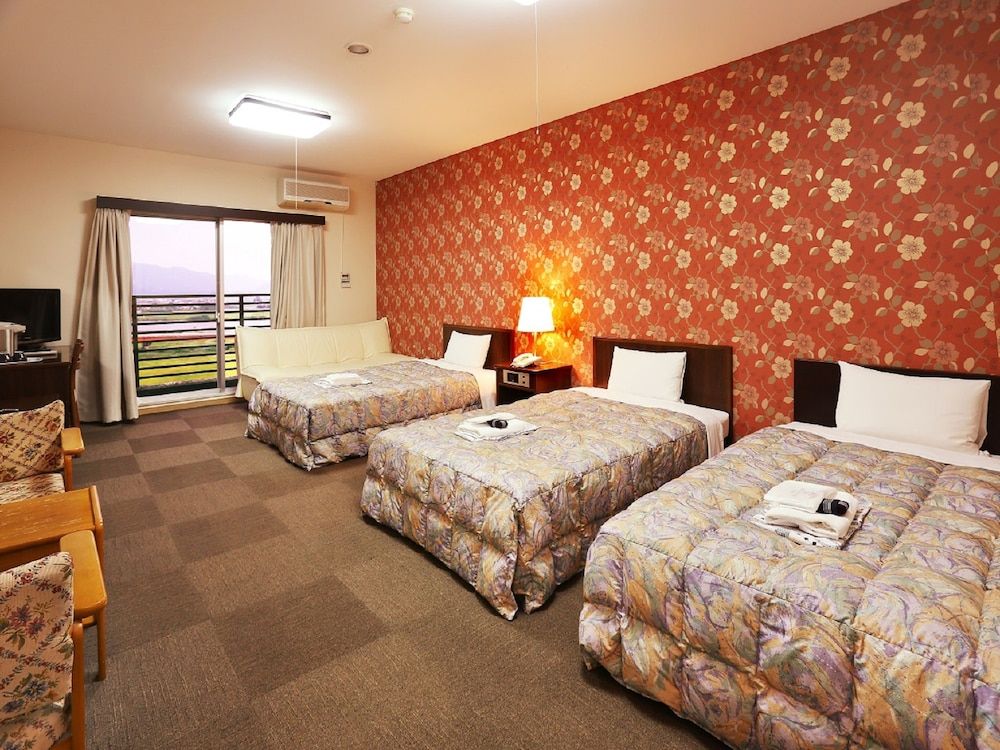 Standard Twin Room, Semi-Double Bed (For 2 People), Non-Smoking