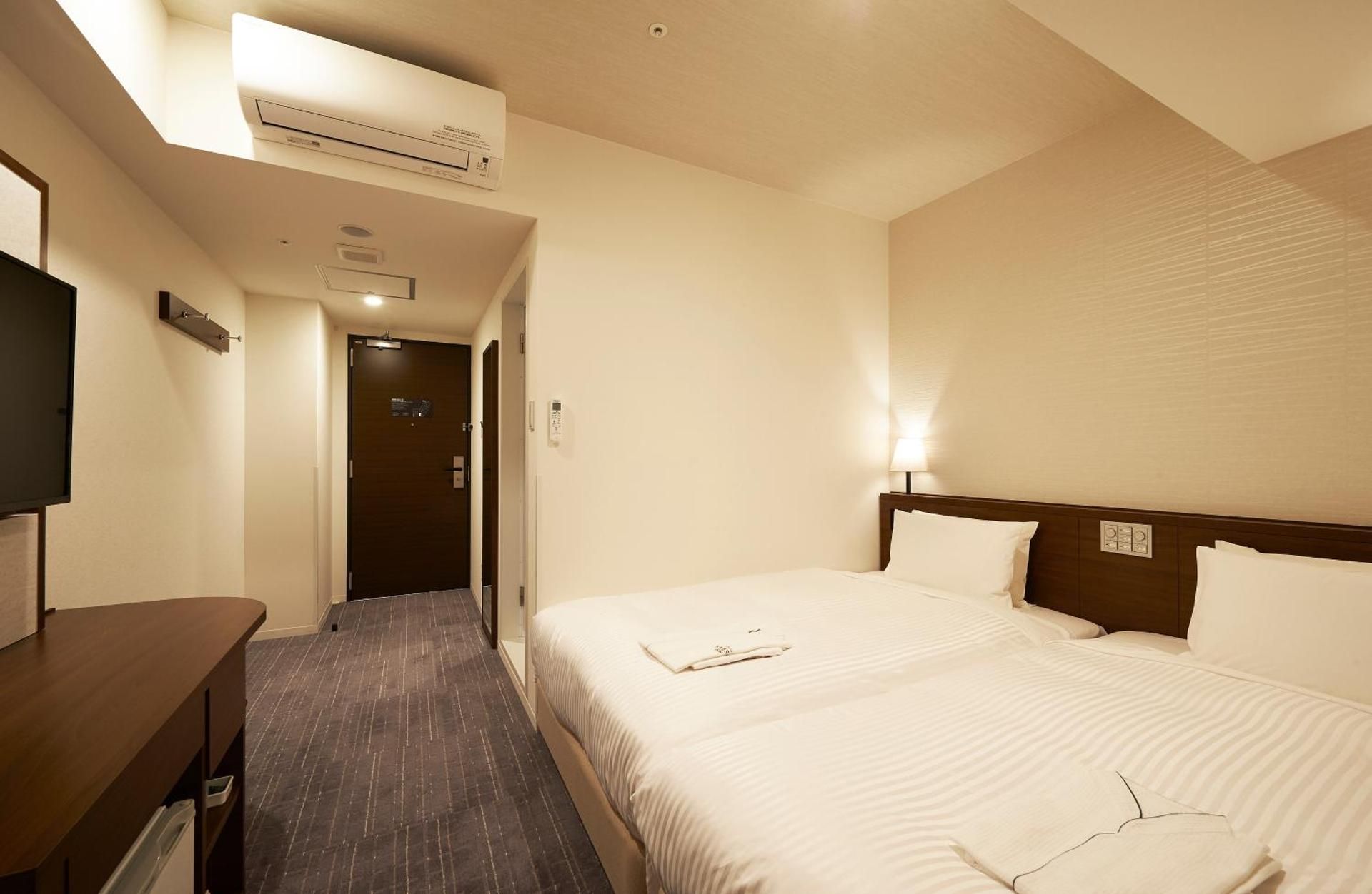 Twin Room - Non-Smoking