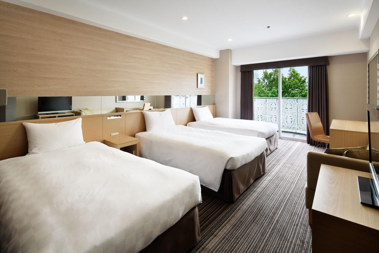 Superior Modern Triple Room - Non-Smoking
