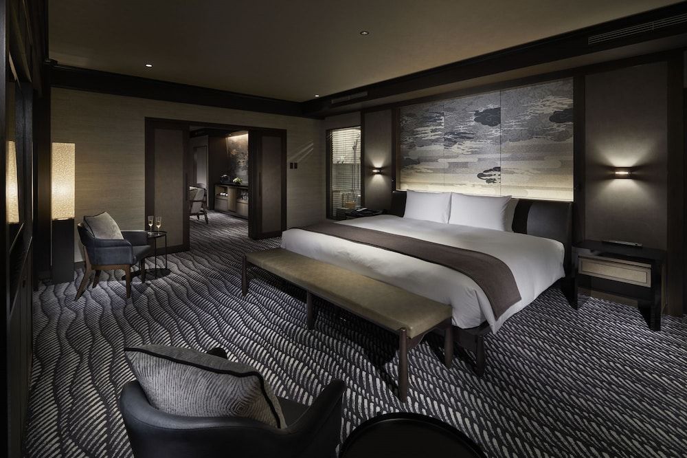Executive Club Suite King Room with Lounge Access, Non-Smoking