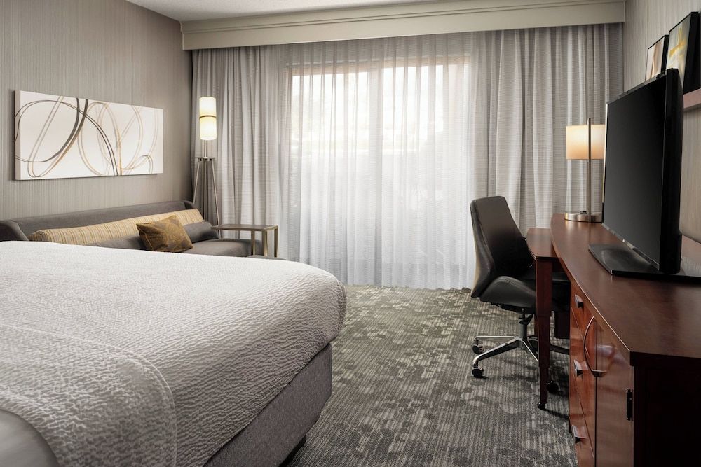 undefined Courtyard by Marriott Phoenix Mesa 3