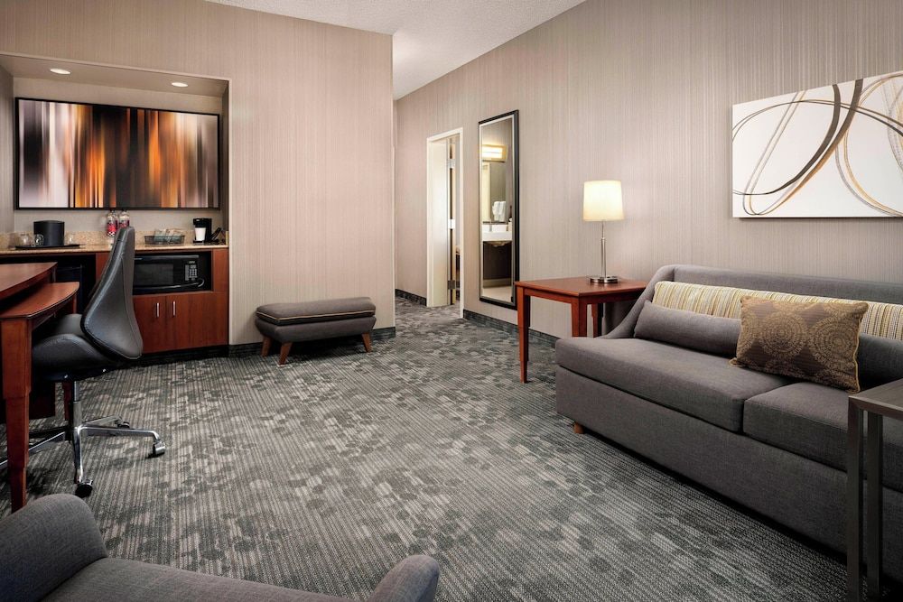 undefined Courtyard by Marriott Phoenix Mesa 2