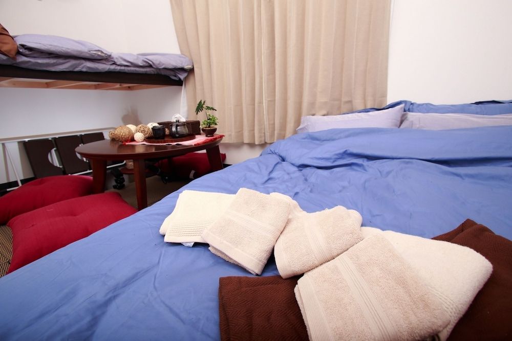 undefined Place Iine 4