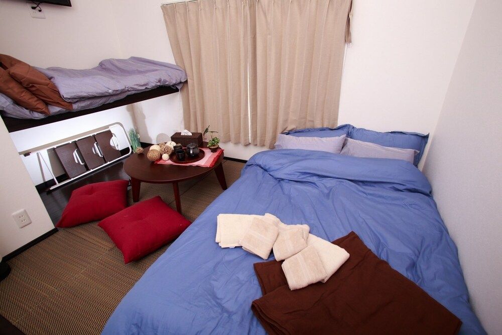 undefined Place Iine 7