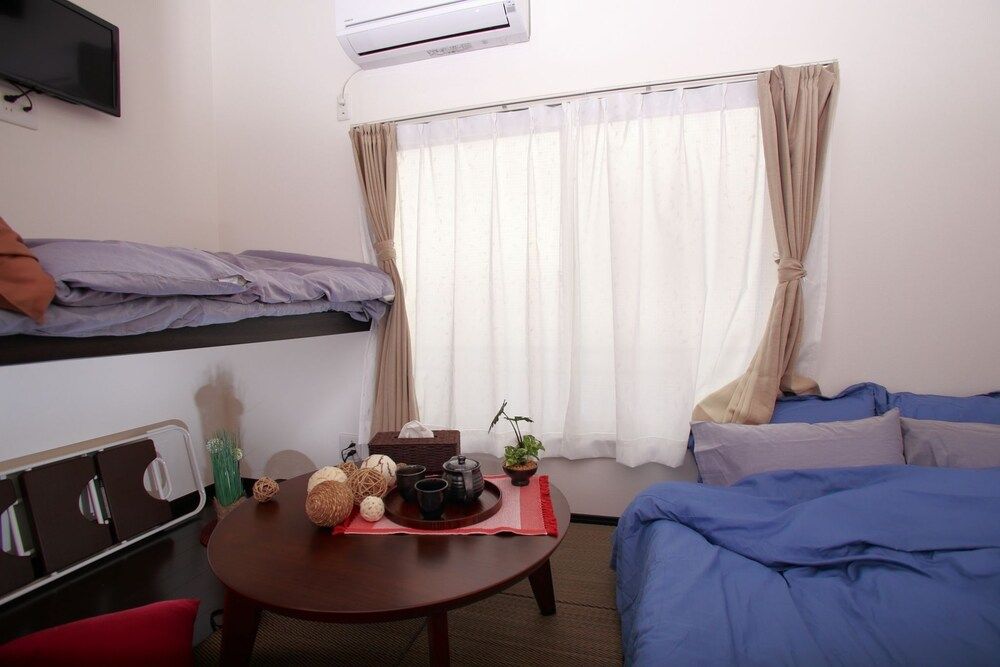 undefined Place Iine 6