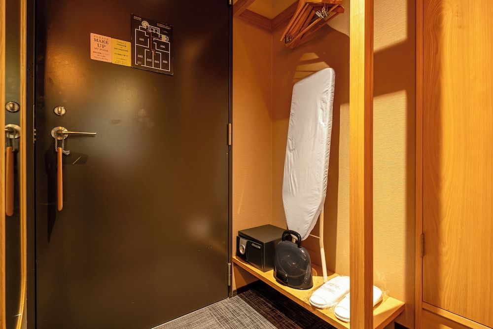 GOZAN HOTEL & SERVICED APARTMENT Higashiyama Sanjo Standard Double Room, Non Smoking 8