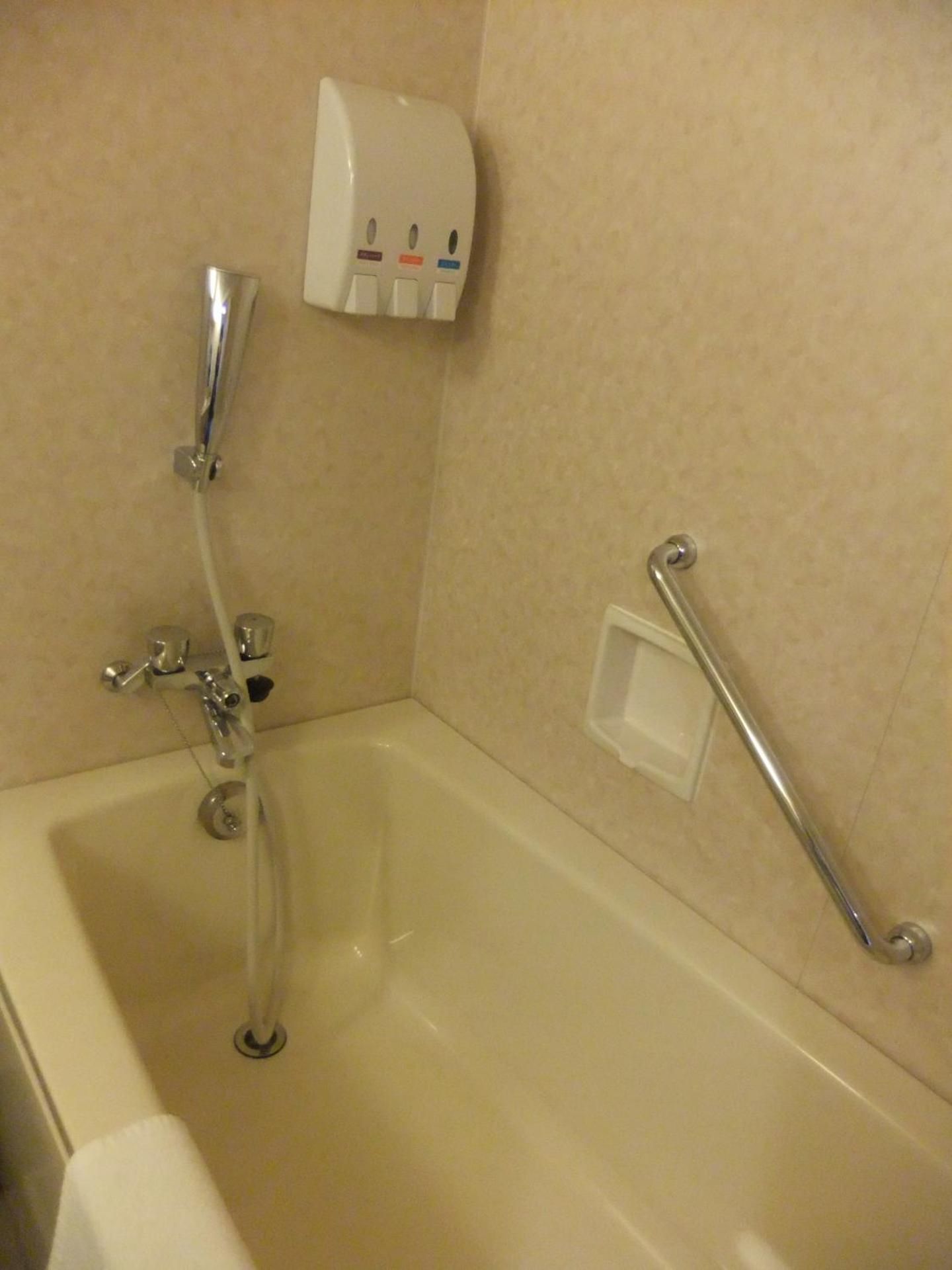 Twin Room - Non Smoking