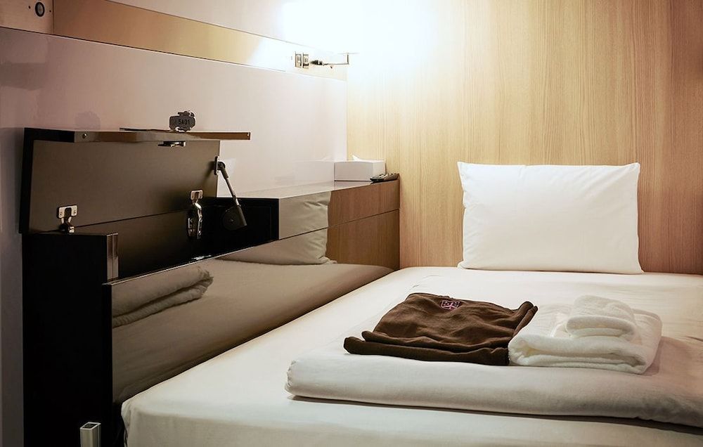 First Cabin Atagoyama Business Class Cabin,Women Only