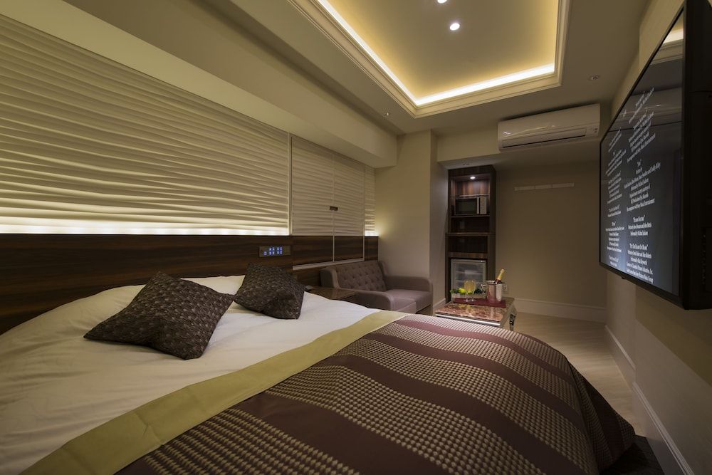 undefined Hotel Times - Adults Only 9