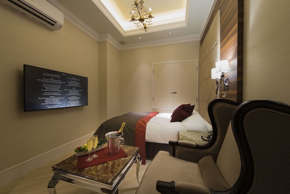 undefined Hotel Times - Adults Only 2