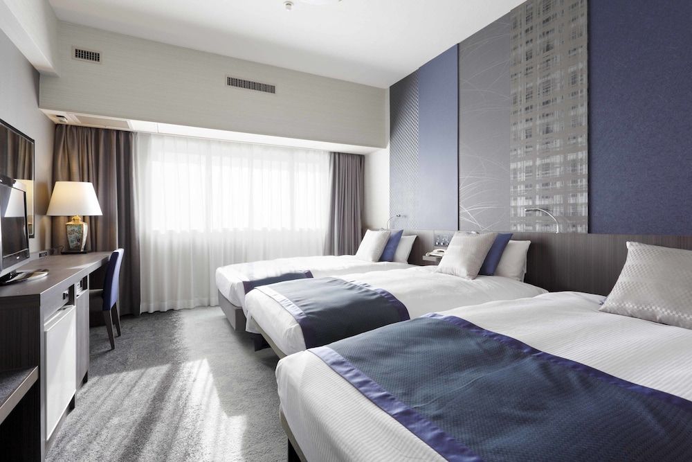 undefined ART HOTEL NARITA 3