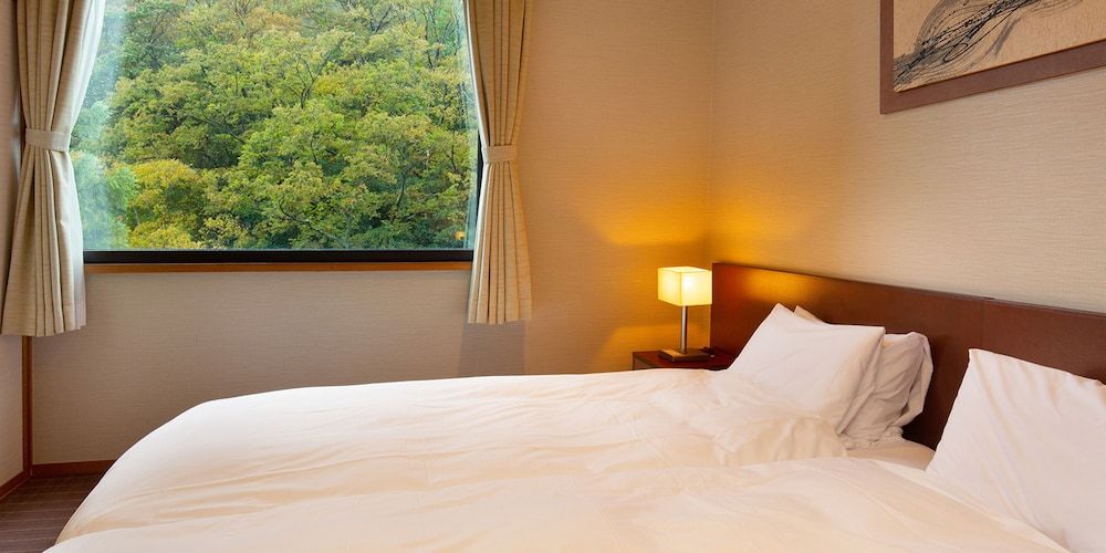 Japanese-Western-style Room [Niji] - River view, twin beds, prefabricated bathroom, Non Smoking