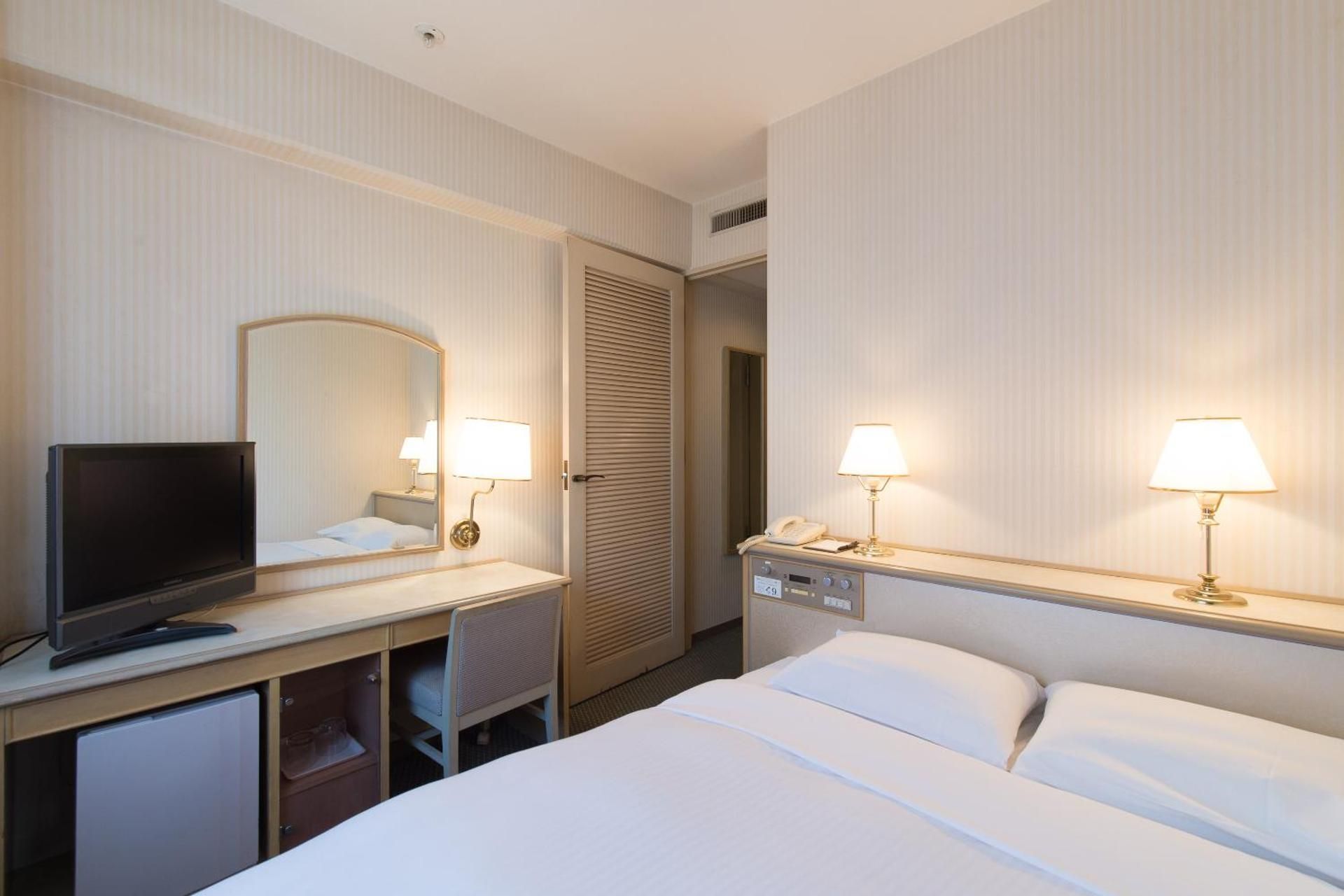 Double Room Smoking