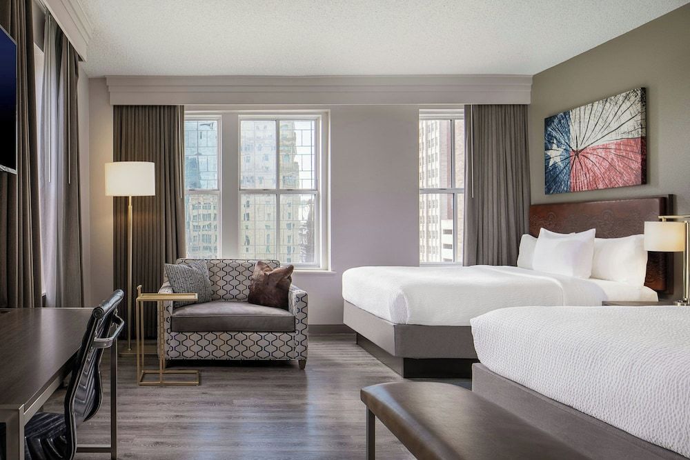 Room, 2 Queen Beds, Non Smoking (Mobility/Hearing Accessible, Tub)