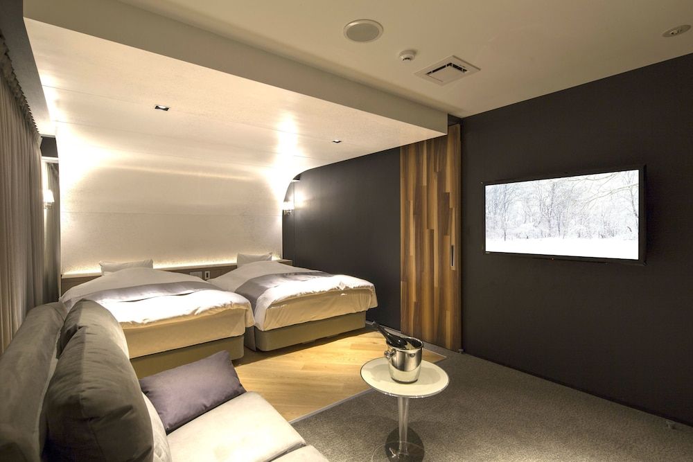 Hotel The Grandee Shinsaibashi Premium Twin Room, Non Smoking 5