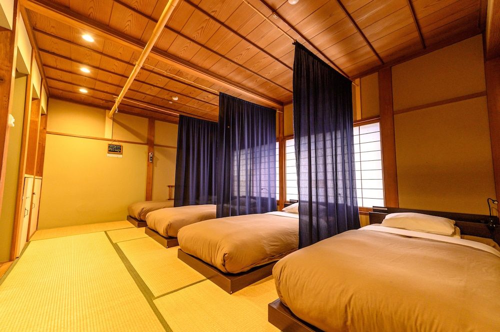 Quadruple Room, Shared Bathroom