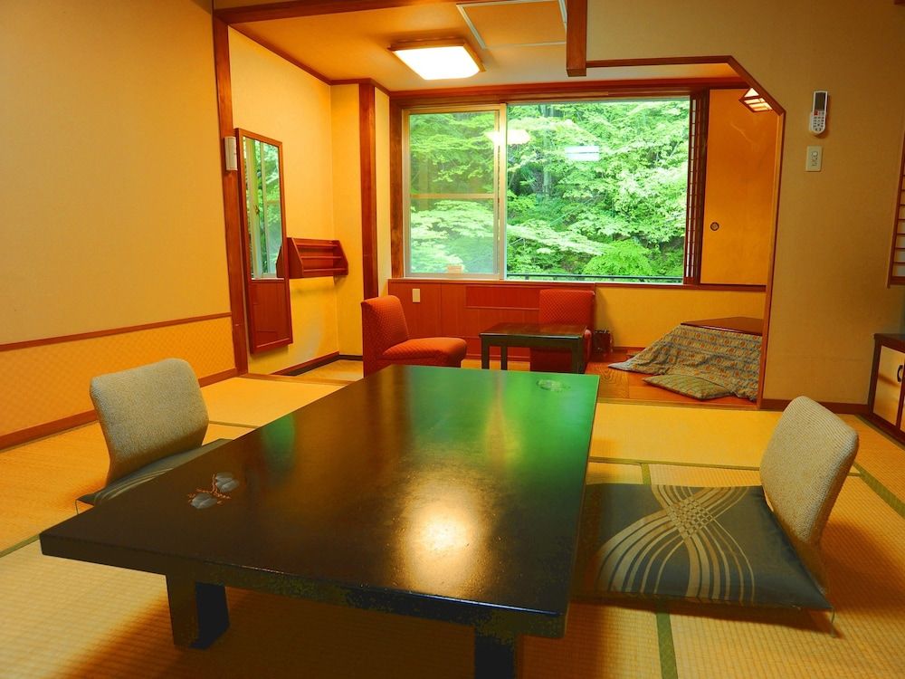 Japanese Style Family Room, River View