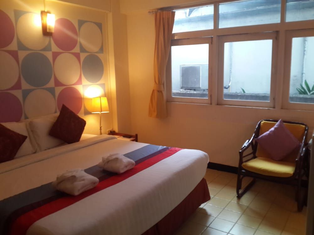 undefined Sawasdee Sukhumvit Inn 5