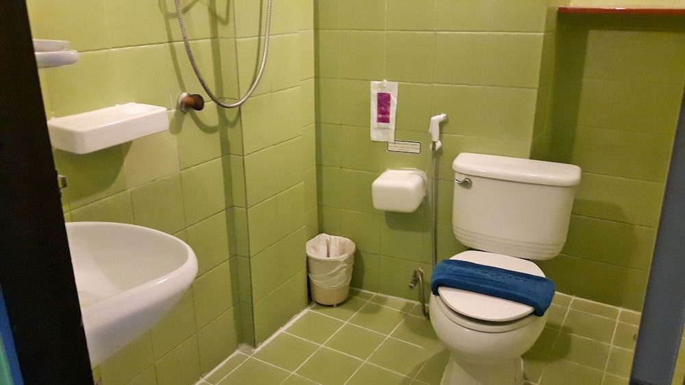 undefined Sawasdee Sukhumvit Inn 9