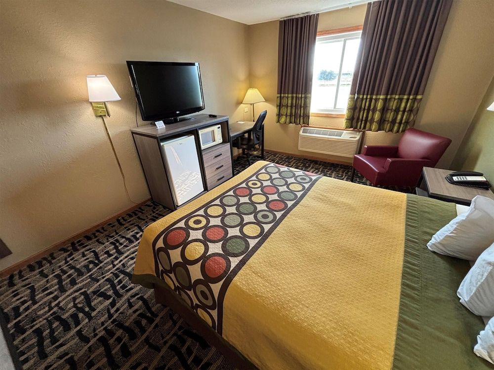 Room, 1 Queen Bed, Accessible, Non Smoking (Mobility)