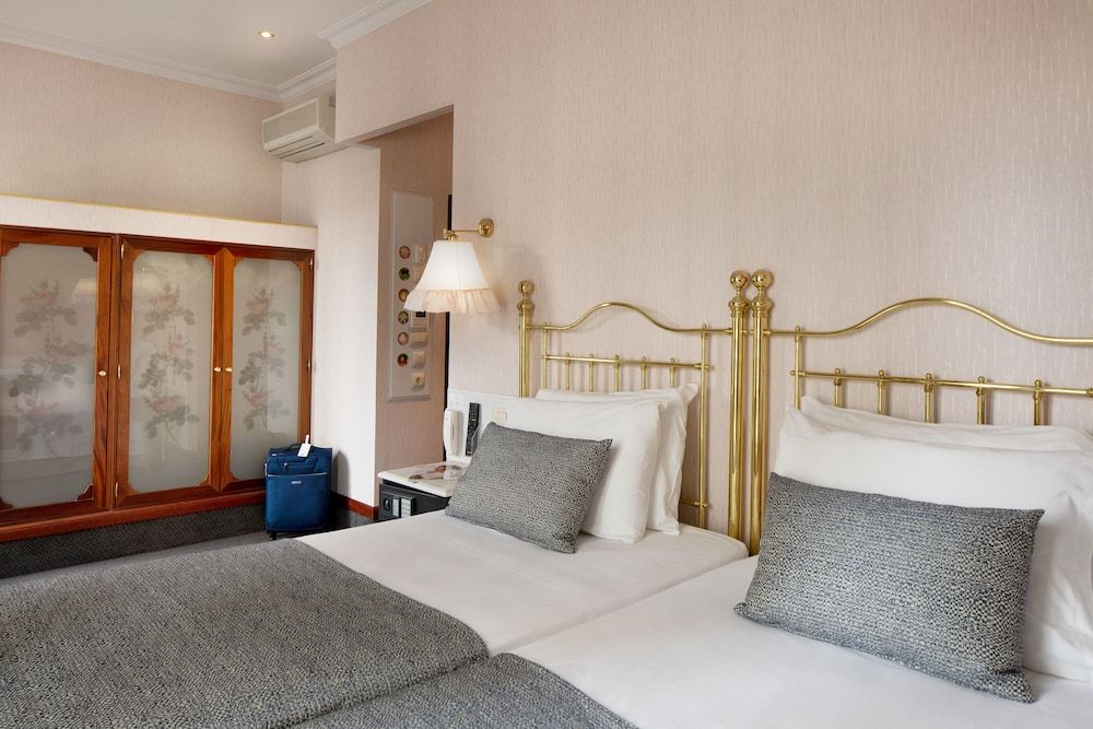 Comfort Room