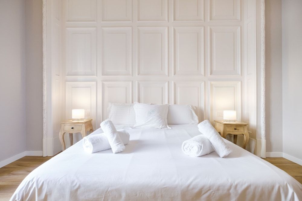 undefined Violeta Boutique