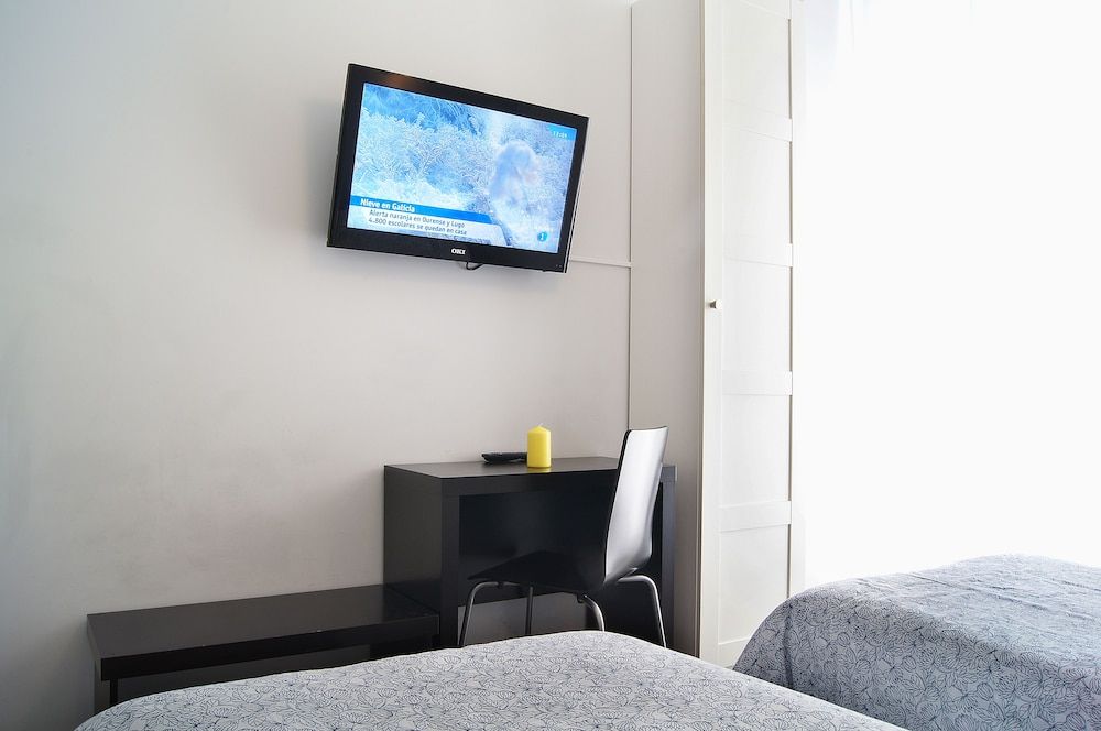 undefined Hostal Cibeles 7