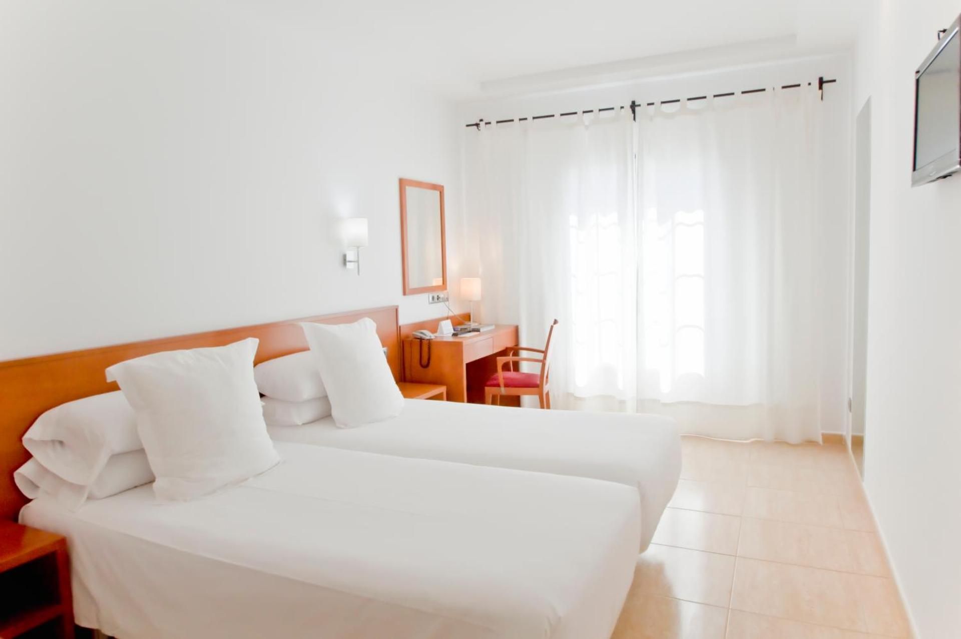 Select Double or Twin Room